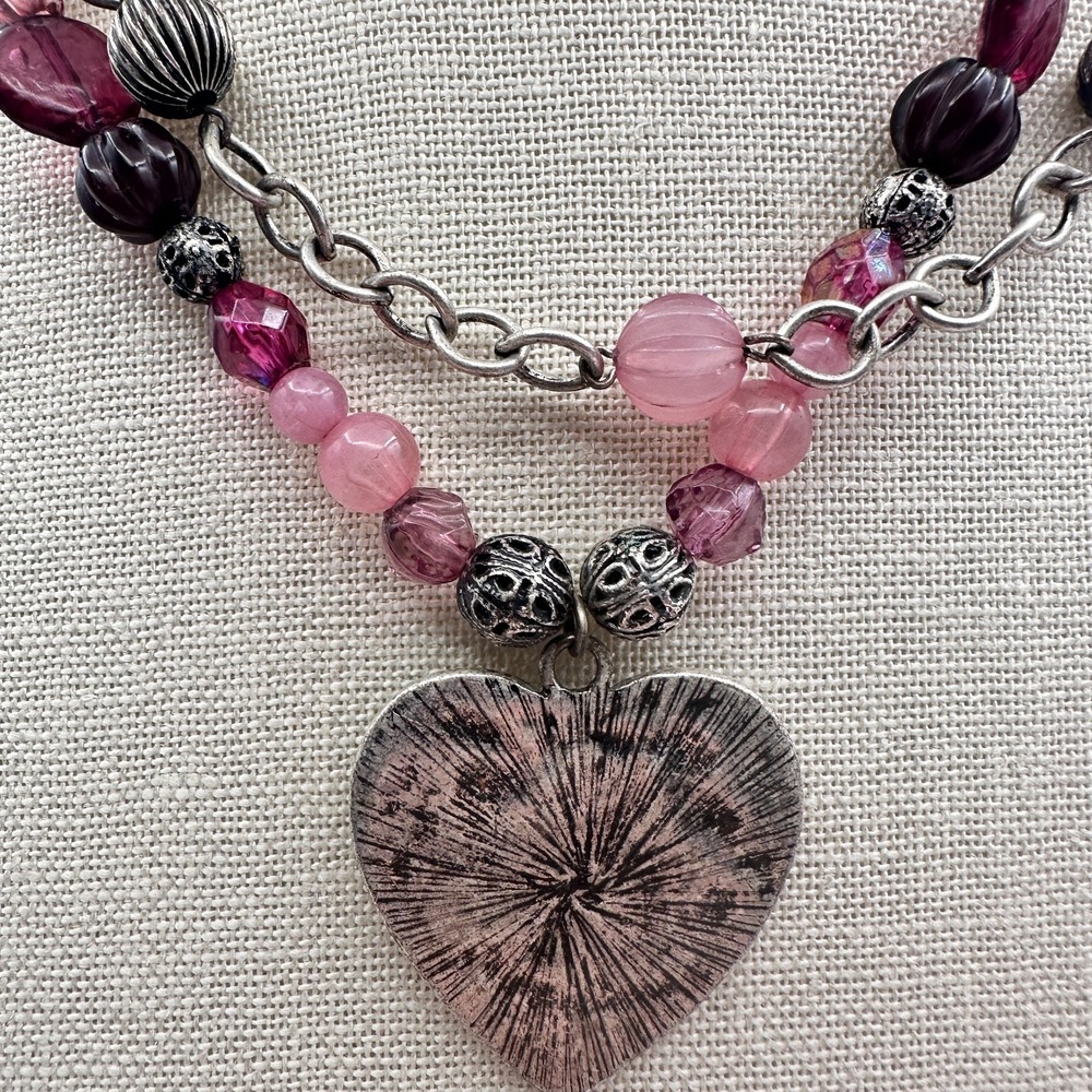 Vintage 80s Pink Purple Rhodamine Agate Heart Bead Silver Tone Necklace Jewelry
